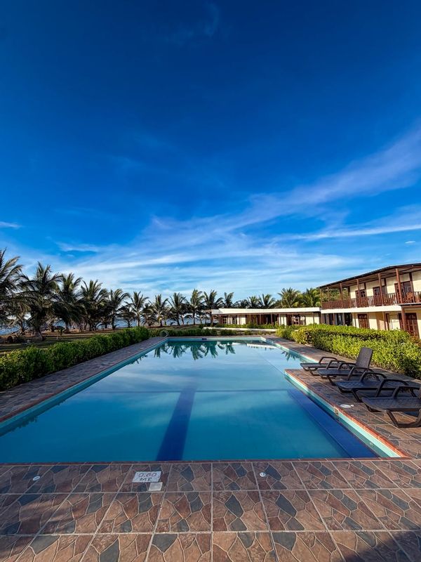 Casa ubicada frente al mar caribe, ideal para descansar, compartir y disfrutar de la naturaleza.