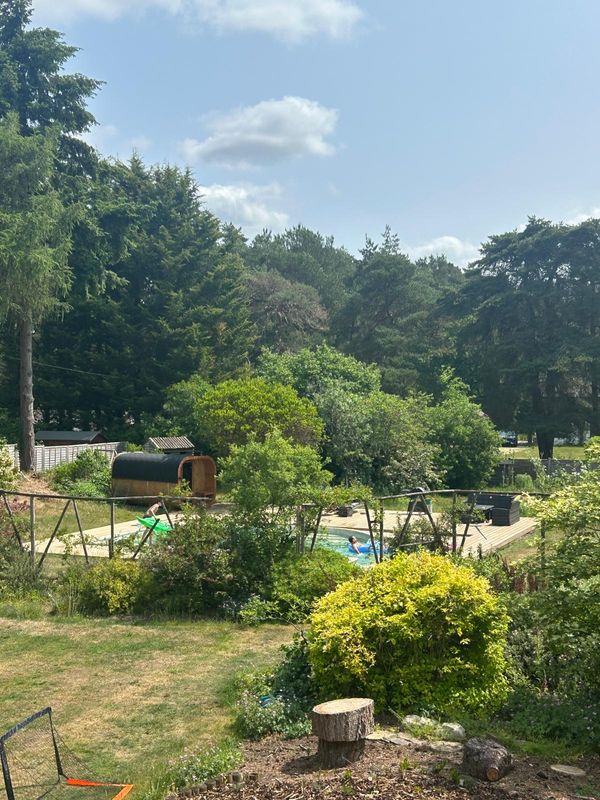 Spacious family home in the Surrey hills with pool, inside/outside saunas and beautiful gardens