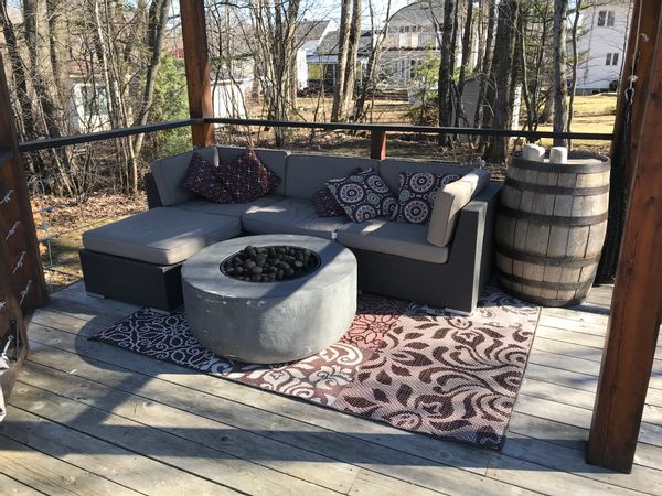 Private and cozy 4 bedroom home in charming Quebec city
