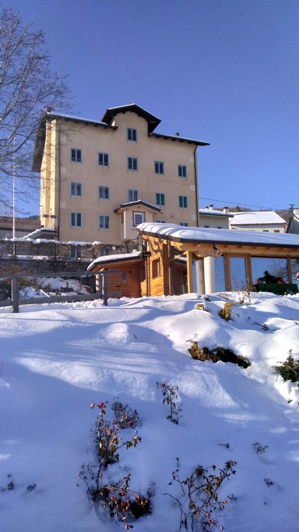 denis's house