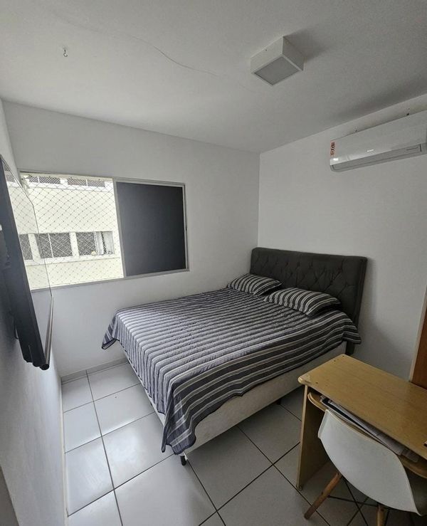 Quarto privativo com banheiro exclusivo