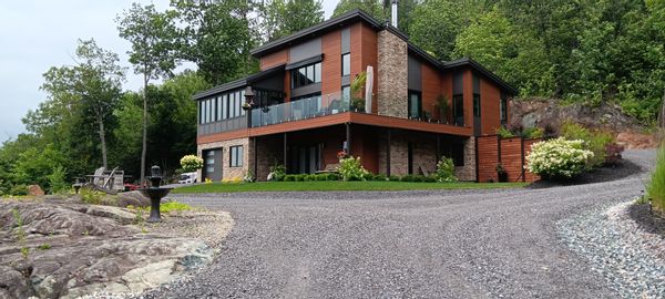 Réal's house