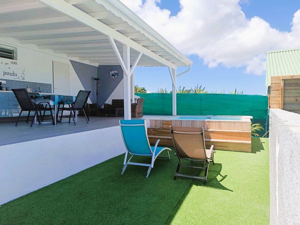 Anaïs's house