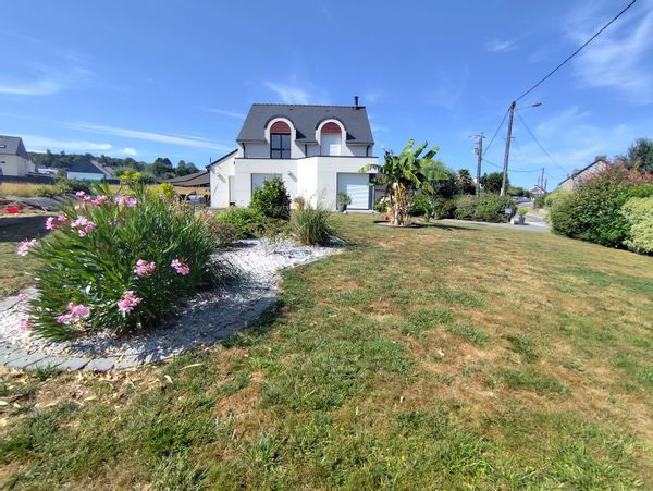 Nicolas's house