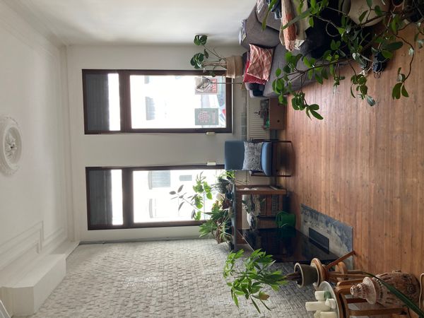 Charmante burgerwoning in gezellige Borgerhoutse wijk met leuke cafeetjes, vlakbij centrum Antwerpen