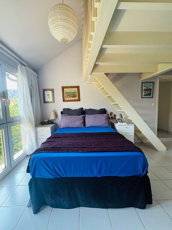 Mireille's house
