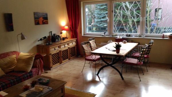 Berlin, city apartment in the countryside + pool