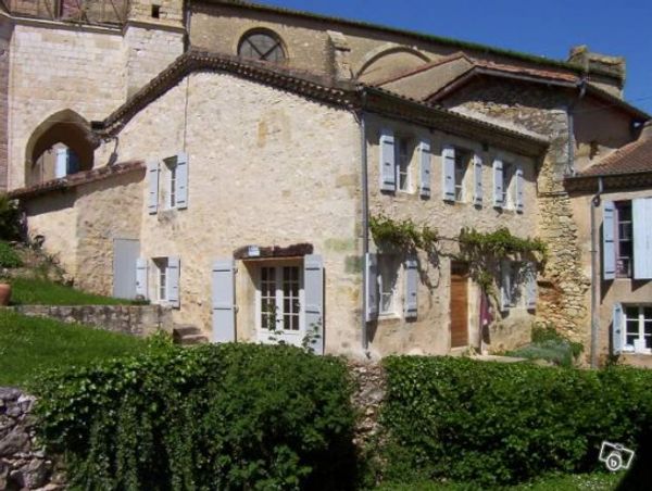 house in Jegun, France