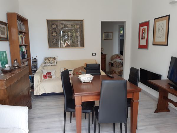 Silvia's house