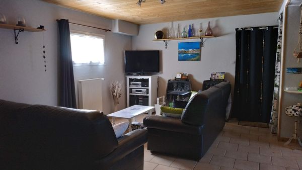 Anne's house