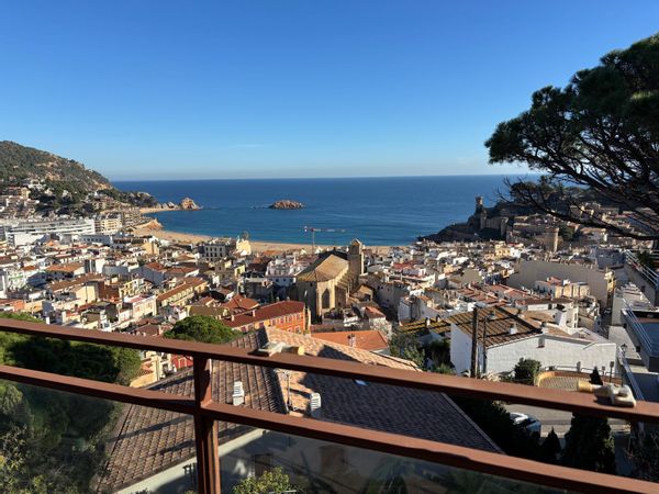 Pool and sea views apartment in TOSSA DE MAR