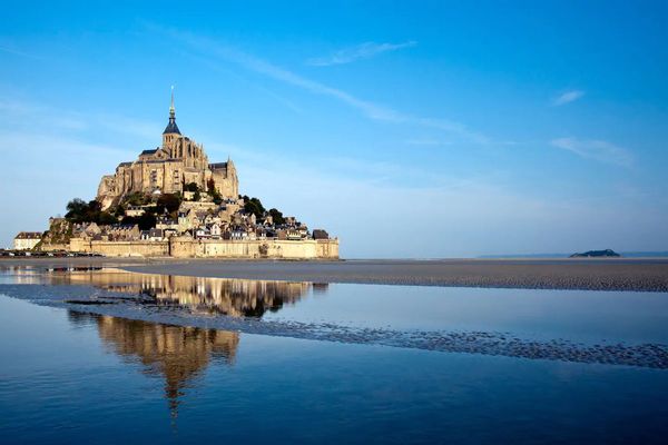 Maison dans la baie du mont saint michel