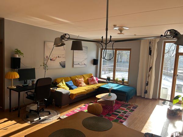 Casa di Jesús and Rūta