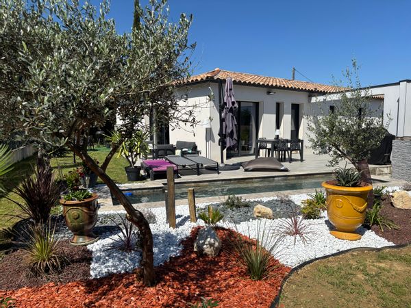 Casa de Noelia, Clea et Laurent