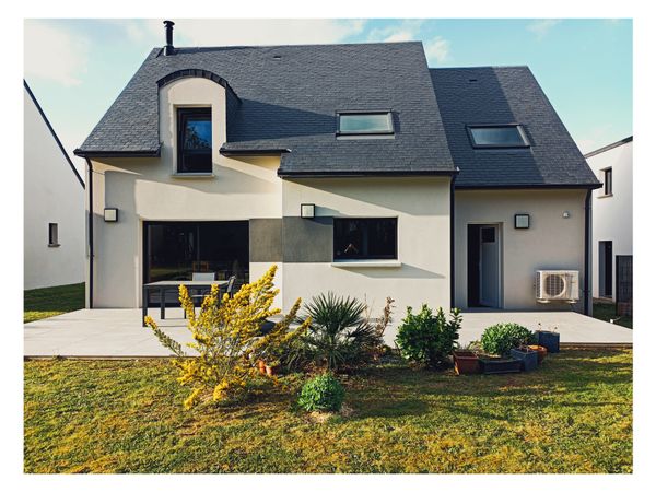 Maison récente dans quartier calme et à 10 km des plages