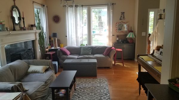 Large 5 bedroom home in Portland OR suburb near parks