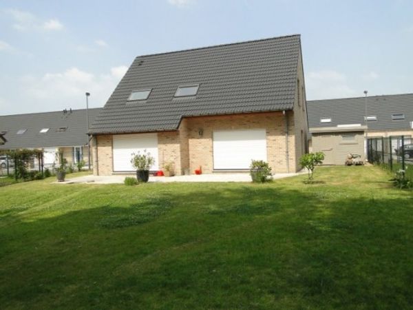 Maison à 15 km de Lille (F) et Courtrai (B)