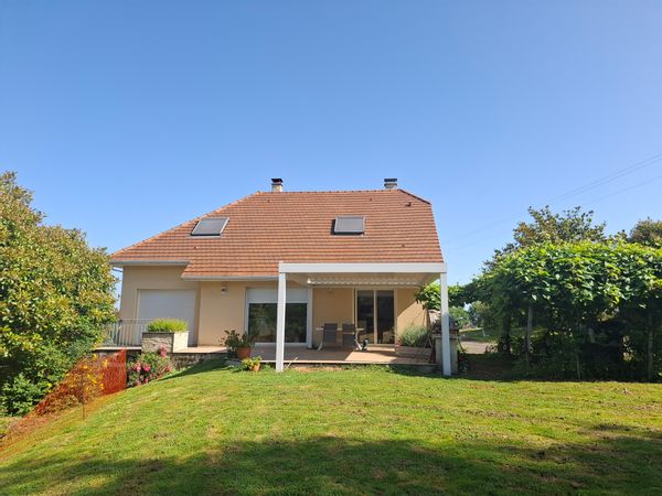 maison à Saint-Faust, France