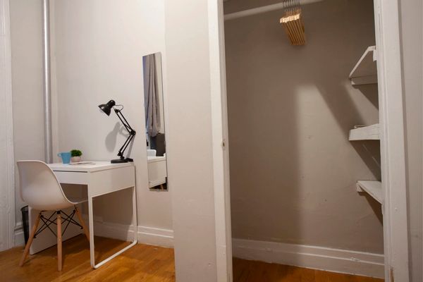 La chambre privée new-yorkaise de Camille