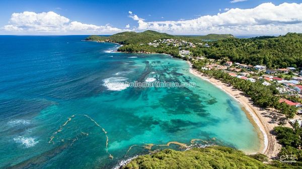 Maison en Martinique, à 100m de la plage.