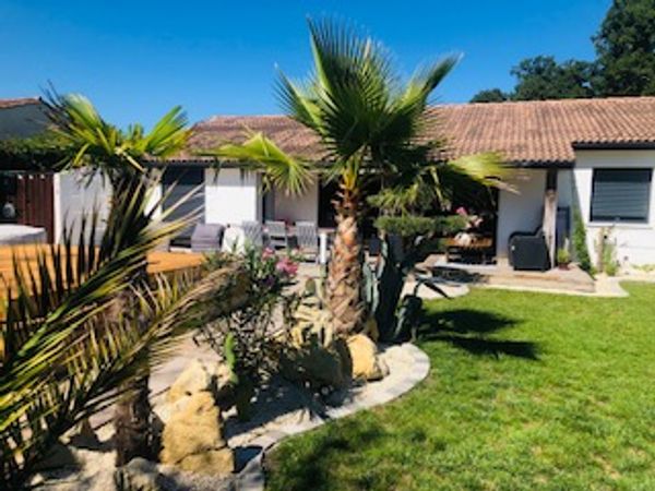 La maison de Elisa… très agréable et paisible, trois chambres, proche vignobles bordelais.