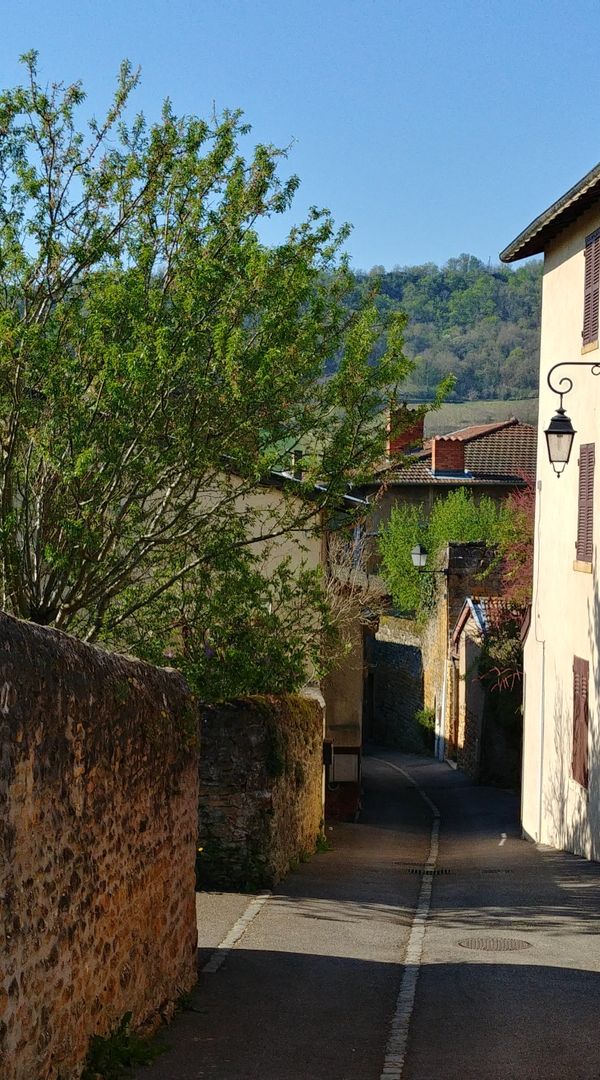 La maison de Anne et Damien dans les pierres dorées