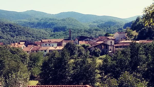 La Bastidienne et sa piscine avec vue sur les Pyrénées