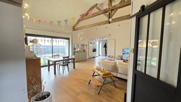 La maison de Mathilde, Julien, Louise & Arthur - proche de Lyon