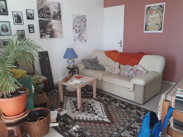 raphaelle's house