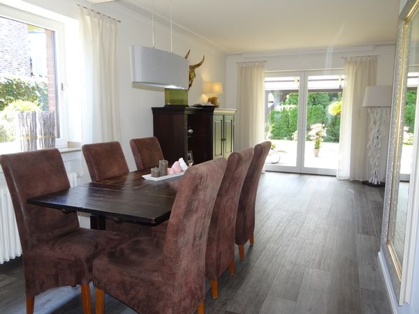 Explore Germany and Netherland in 1 vacation!