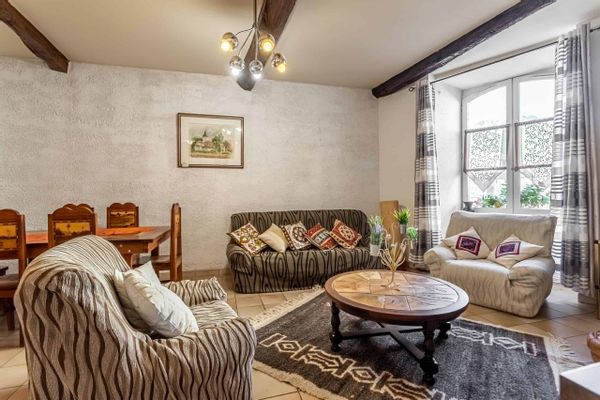 Face au plus beau Cloître  d''Europe !!!Vue imprenable !