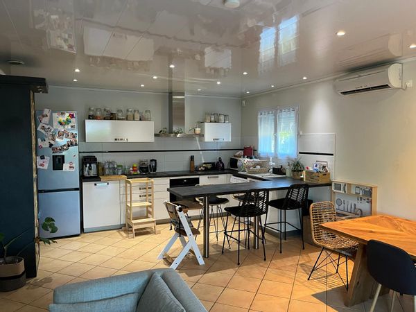 Havre de paix familial avec piscine au cœur de la vallée de l'Hérault