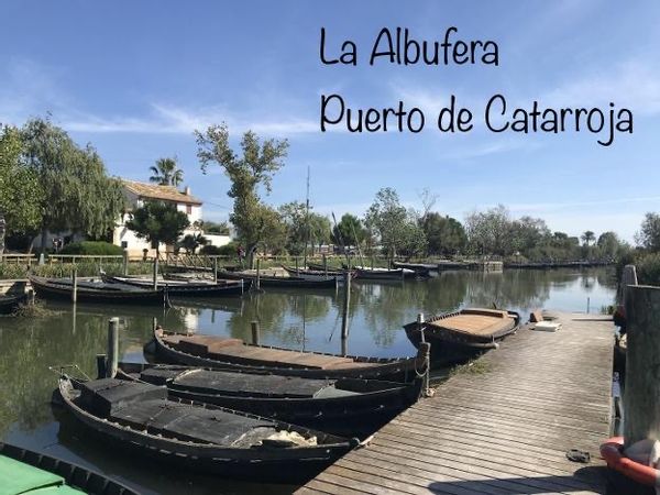 David and Yolanda's house. 8 km from Valencia.