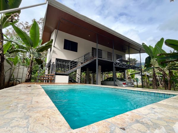 Small town Costa Rica with World Class Attractions