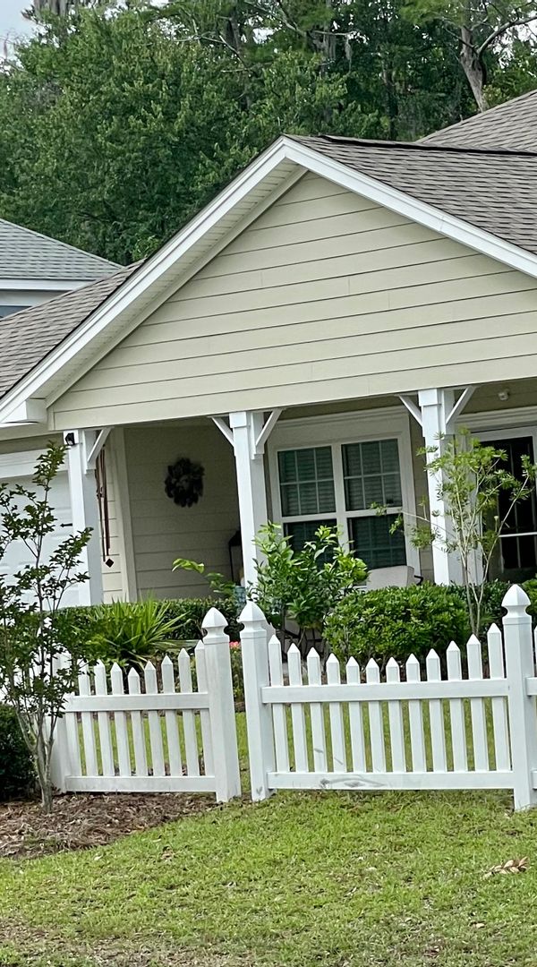 An English Cottage in the Golden Isles of Georgia a