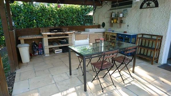 Belle maison entre campagne et ville