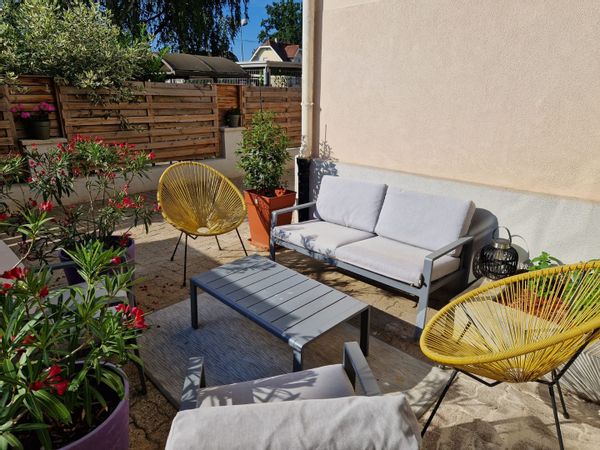 Joli maison ancienne proche du centre ville de Strasbourg. Min 6 nuits pendant les vacances de Noel