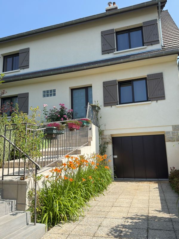 Parfait pour qui veut profiter de la grande ville (Paris) mais avoir un peu de tranquillité aussi