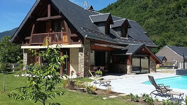 Notre maison au cœur des Pyrénées disponible cet automne