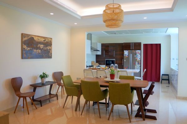 Large family house in Dubai