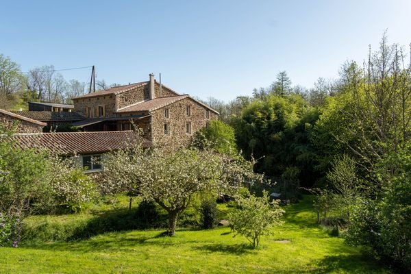 Grande maison familiale en Ardèche Verte