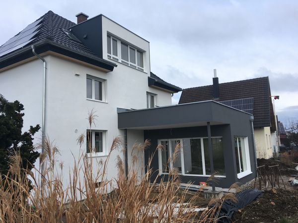 Spacious modern renovated traditional „City Vila“ close to lake Constance (Bodensee)