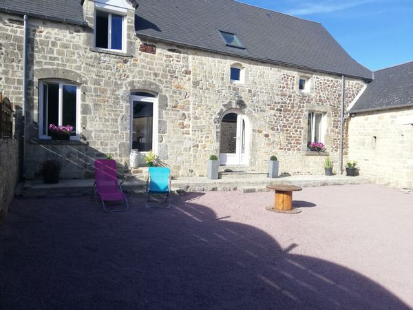 Longère Normande avec piscine dans le Cotentin à 25 min de la mer (Ouvert échange d'été 2026)