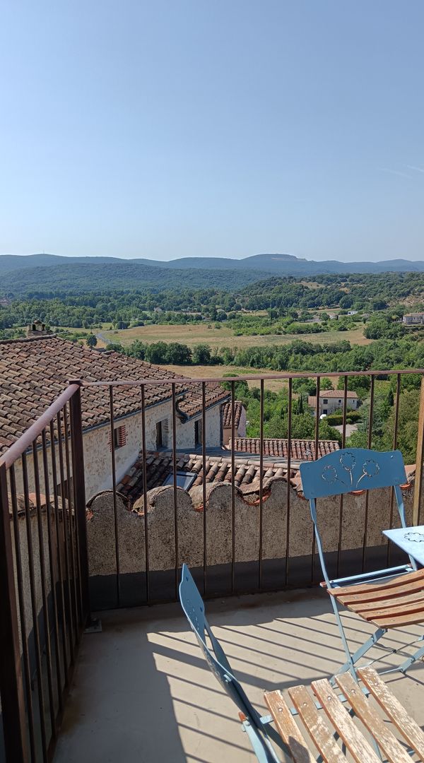 Mas cévenol dans la vallée de l'Hérault