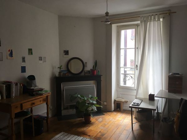 Yasmine's house