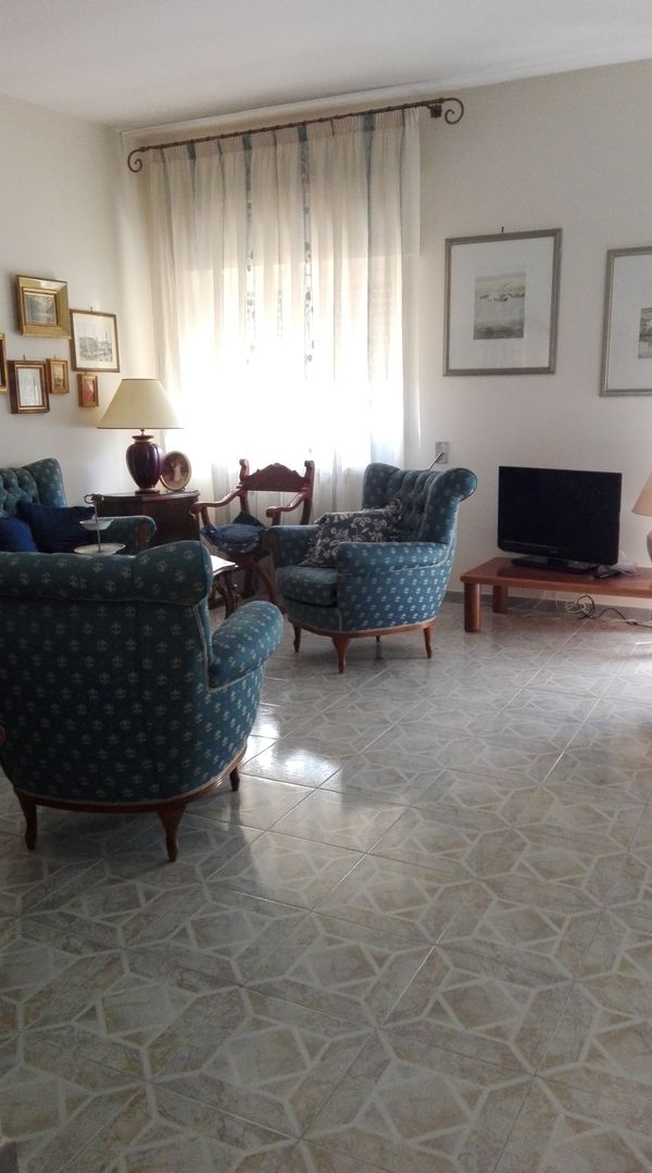 Annamaria's house