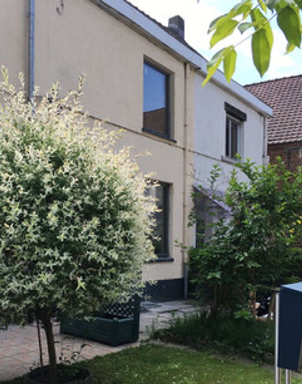 Petite maison de charme a 10 minutes de Bruxelles et de la Forêt de soigne