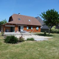 Pyrénées maison en bois à Escou, France