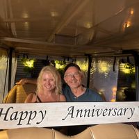 A unique Shepherd Hut on the bank of the River Thames, a place of peace and serenity!