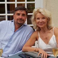 Très grand appartement de 2 chambres près de la tour Effel.